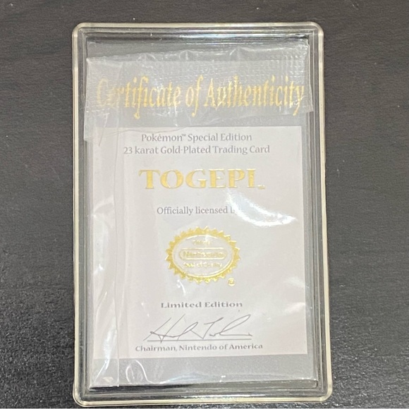 POKÉMON Special Edition Togepi 23k Gold-plated Trading Card w/ COA - Picture 8 of 11